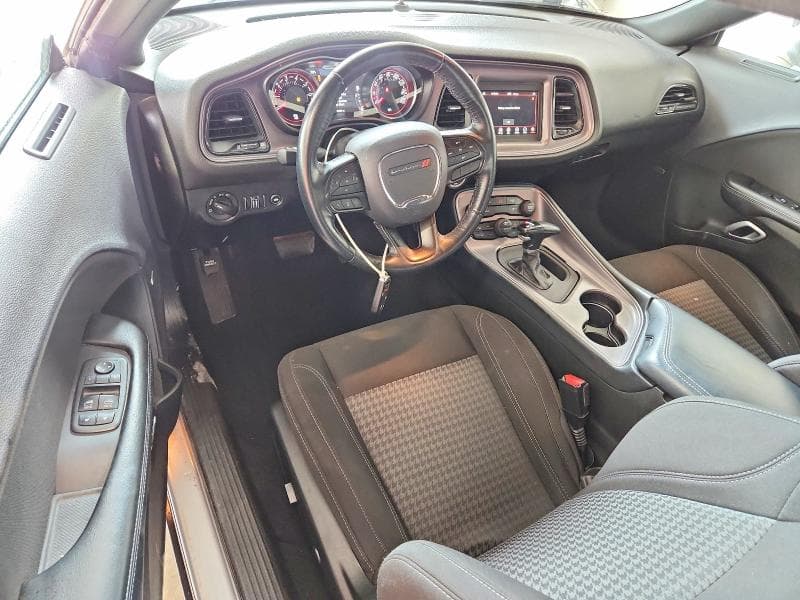 2023 DODGE CHALLENGER SXT 8