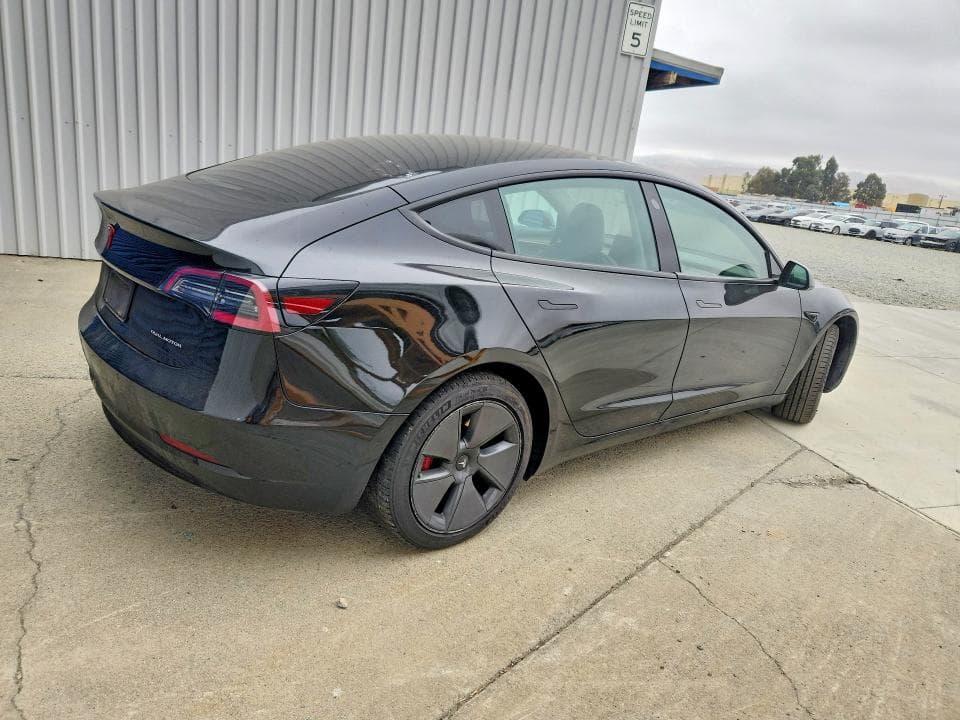 2022 TESLA MODEL 3 3