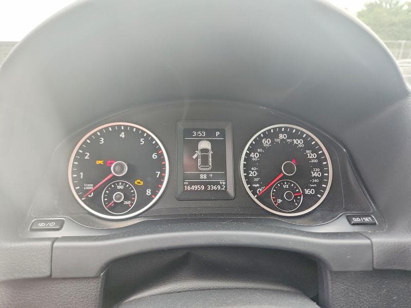 2018 VOLKSWAGEN TIGUAN LIMITED 9