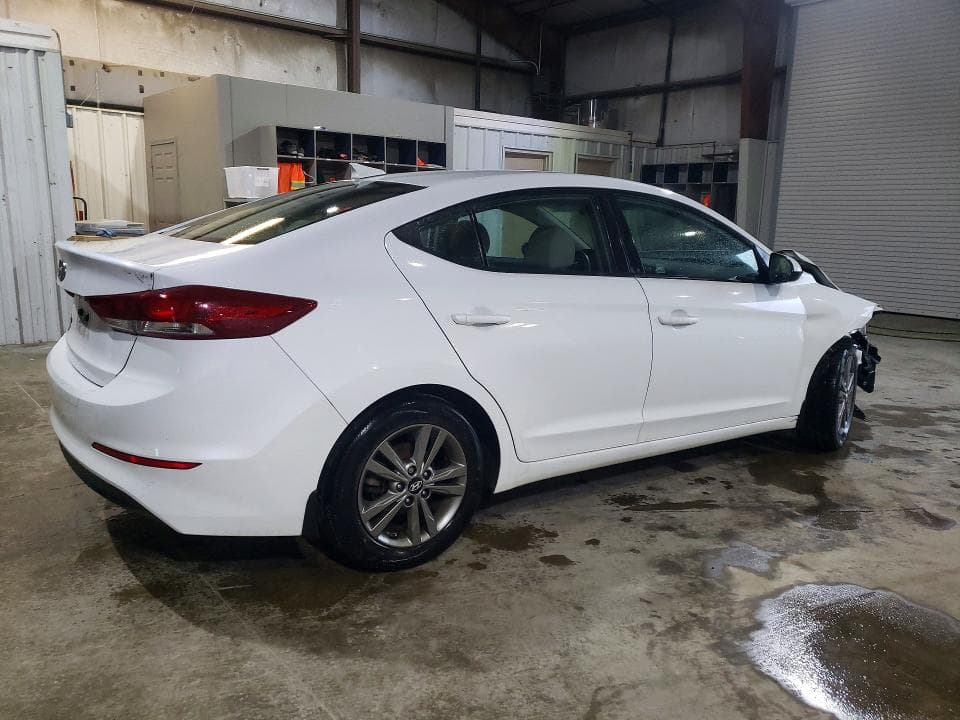 2018 HYUNDAI ELANTRA SEL 3