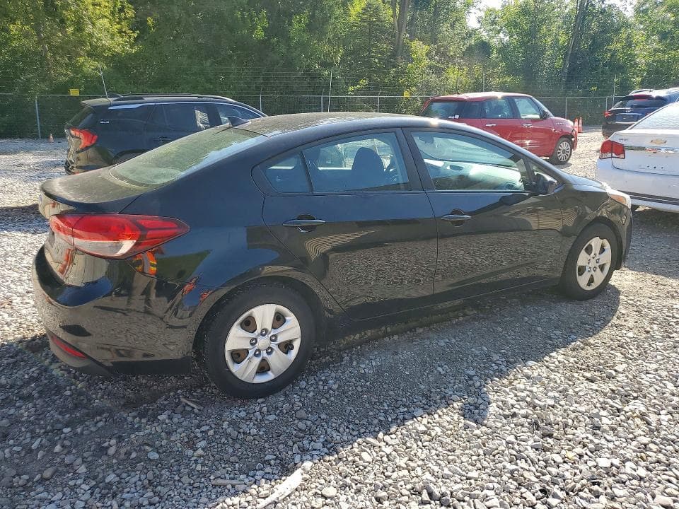 2017 KIA FORTE LX 3