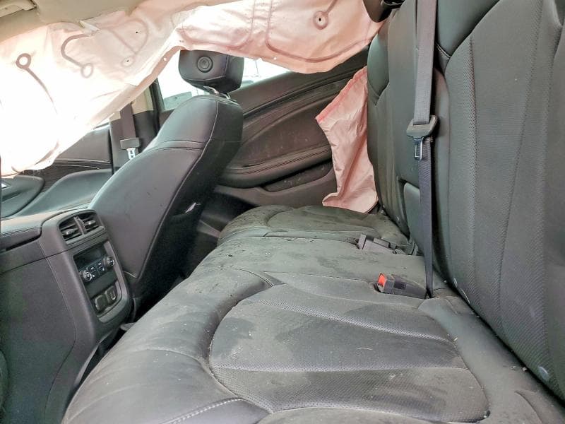 2020 BUICK ENVISION ESSENCE 11