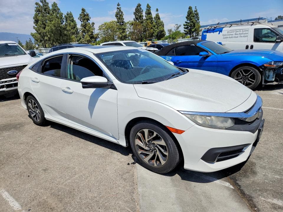 2017 HONDA CIVIC EX 4