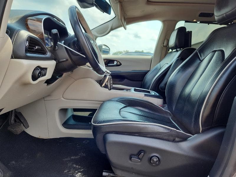 2021 CHRYSLER PACIFICA HYBRID LIMITED 7