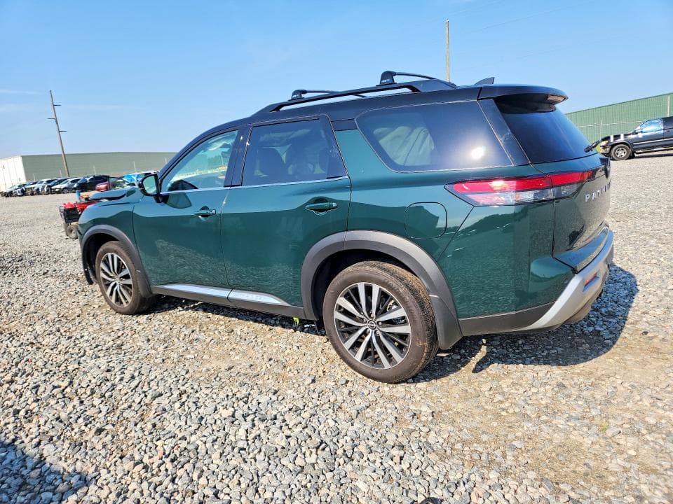 2025 NISSAN PATHFINDER PLATINUM 2