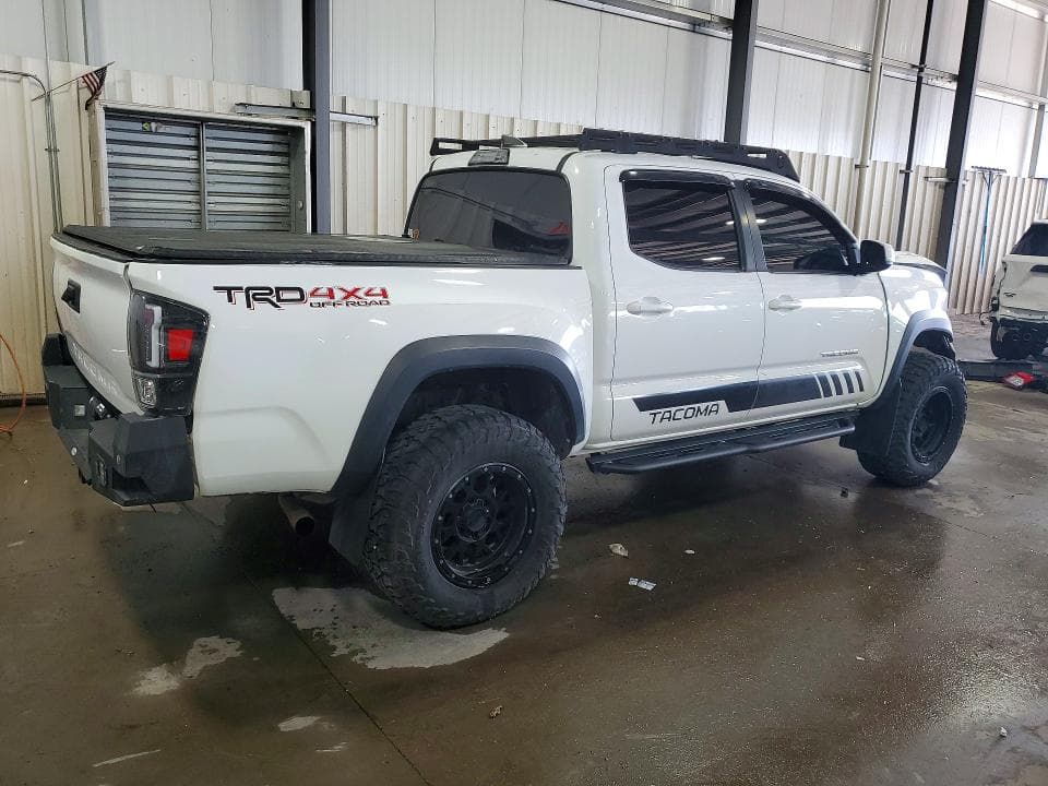 2017 TOYOTA TACOMA TRD OFF-ROAD 3