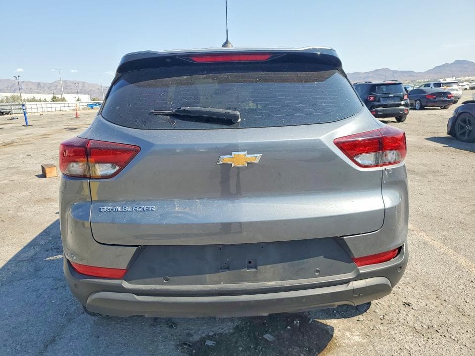 2022 CHEVROLET TRAILBLAZER LS 6