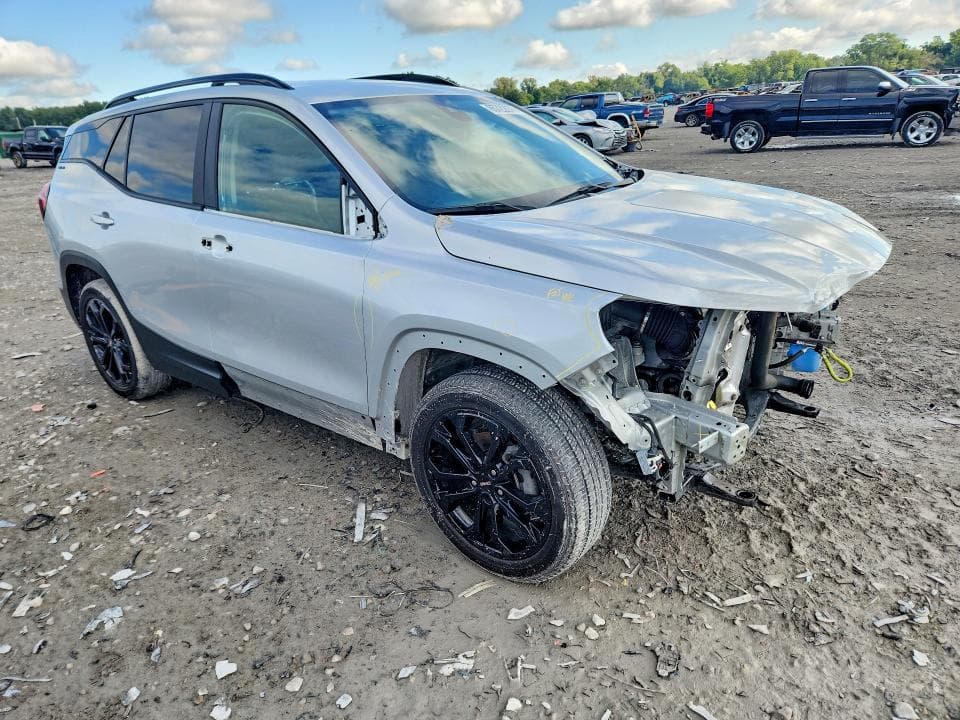 2022 GMC TERRAIN SLE 4