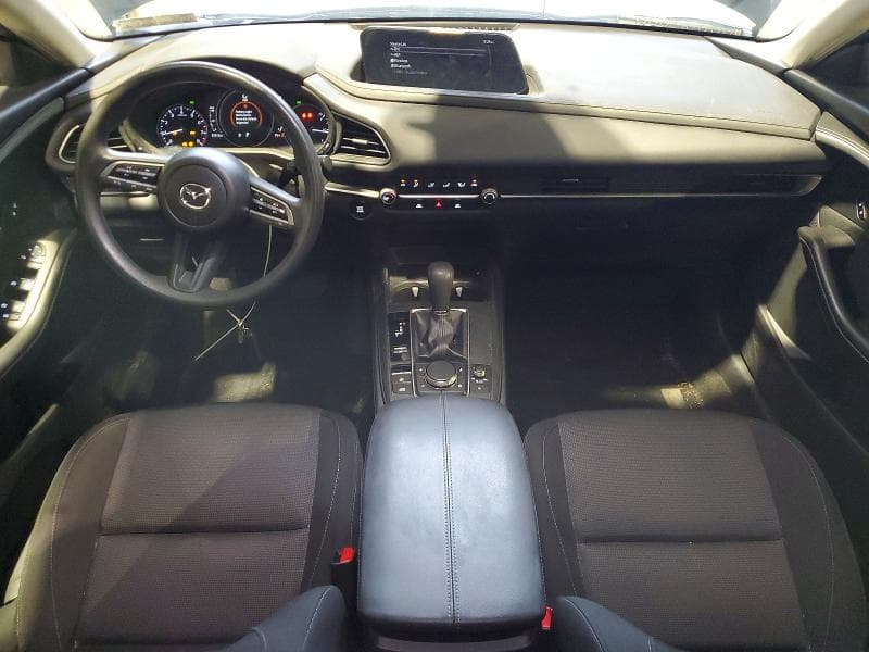 2023 MAZDA CX-30 8