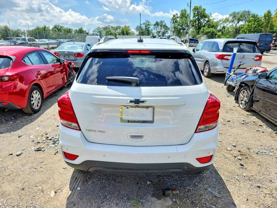 2022 CHEVROLET TRAX 1LT 6