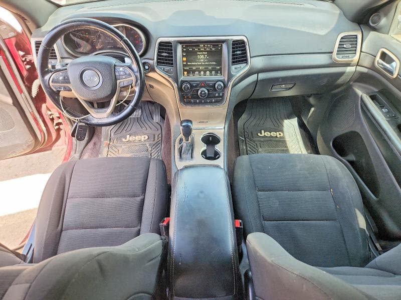 2017 JEEP GRAND CHEROKEE LAREDO 8