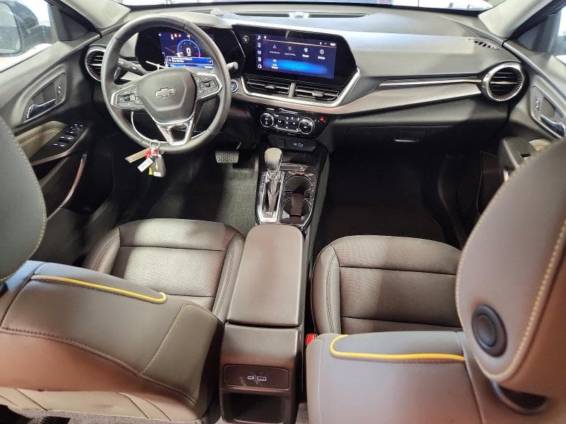 2025 CHEVROLET TRAX ACTIV 8