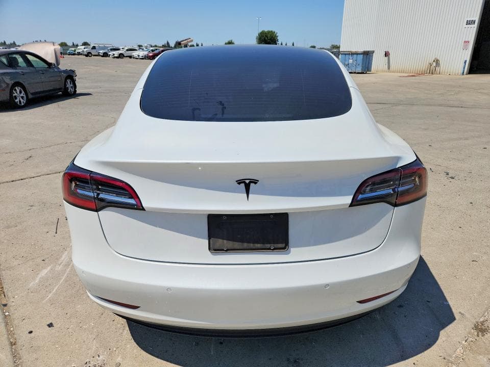 2021 TESLA MODEL 3 6