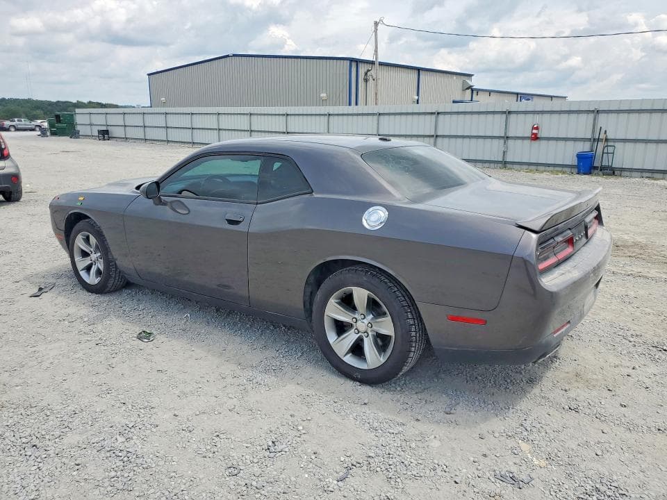 2018 DODGE CHALLENGER SXT 2