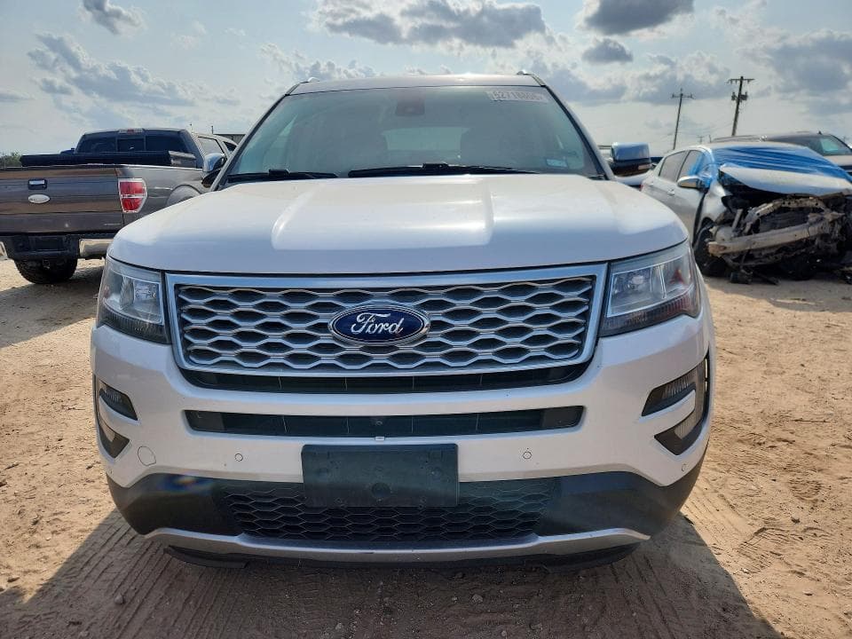 2017 FORD EXPLORER PLATINUM 5