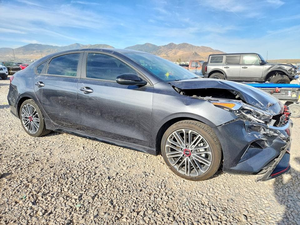 2024 KIA FORTE GT 4