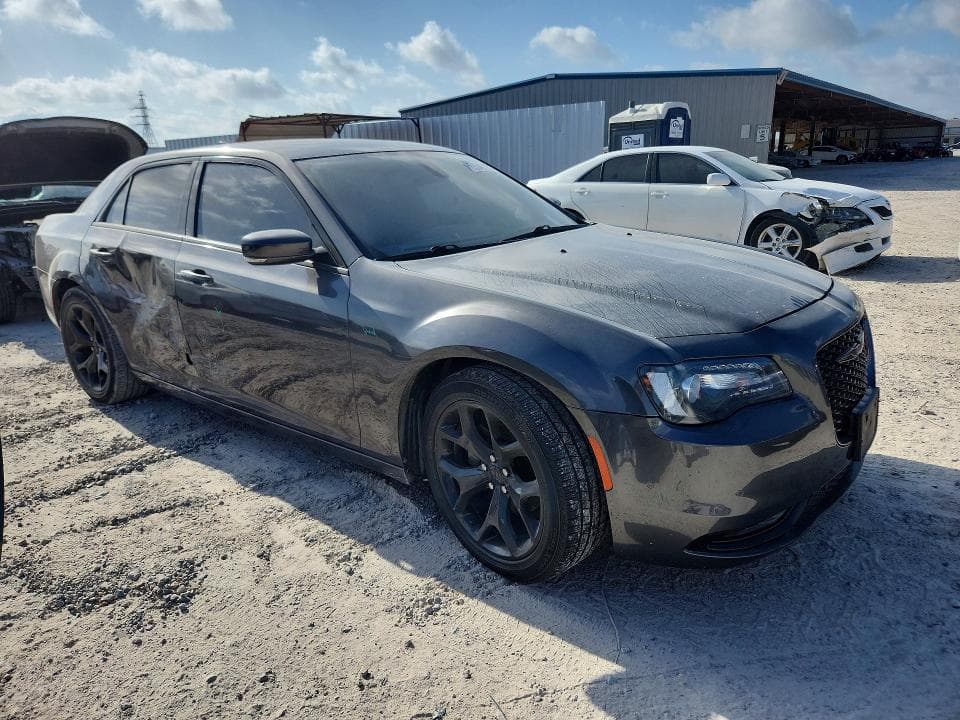 2022 CHRYSLER 300 S 4