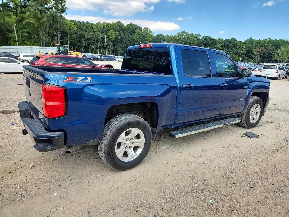 2018 CHEVROLET SILVERADO K1500 LT 3