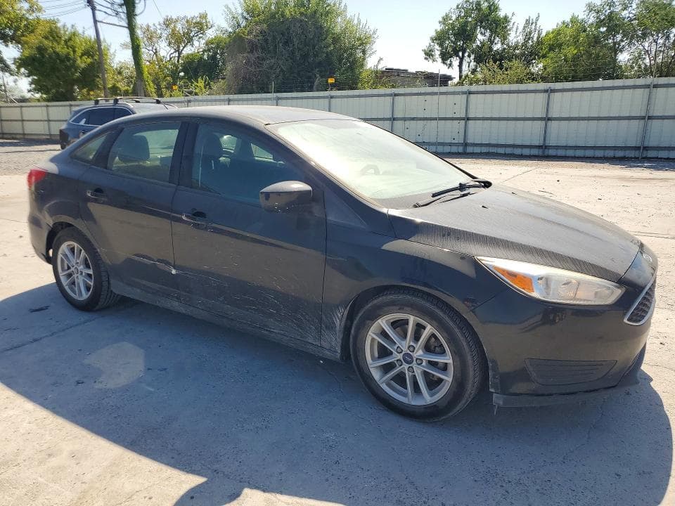 2018 FORD FOCUS SE 4