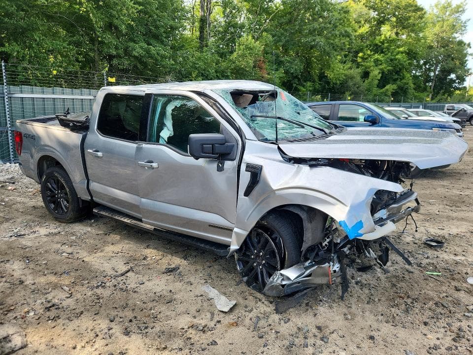 2025 FORD F150 XLT 4