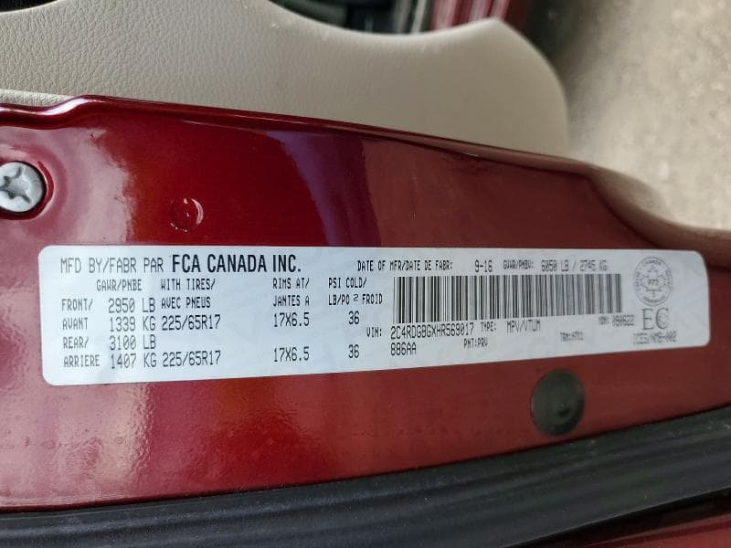 2017 DODGE GRAND CARAVAN SE 13