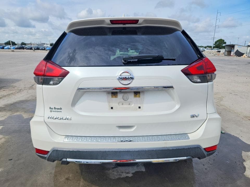 2017 NISSAN ROGUE SV 6