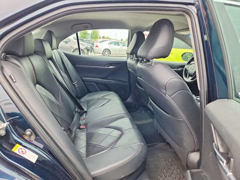 2018 TOYOTA CAMRY HYBRID XLE 10