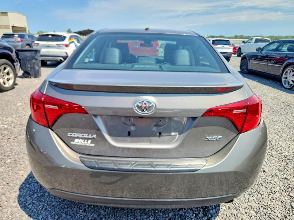 2017 TOYOTA COROLLA XSE 6