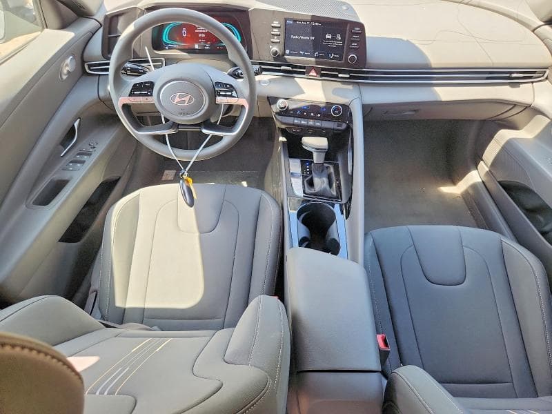 2025 HYUNDAI ELANTRA HYBRID BLUE 8