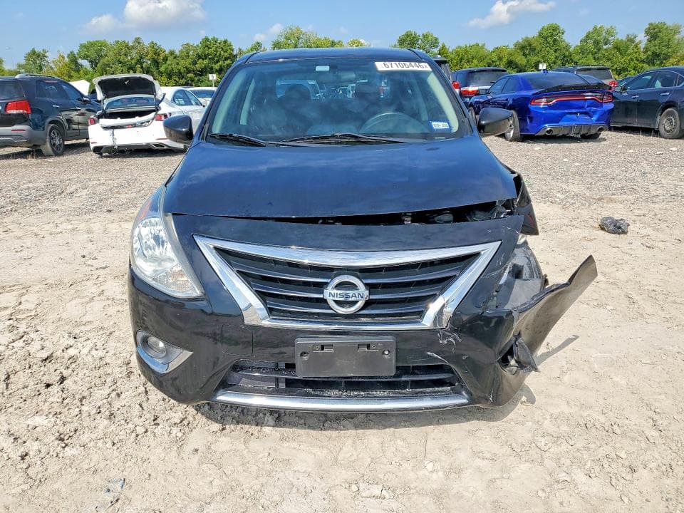 2017 NISSAN VERSA 1.6 S 5