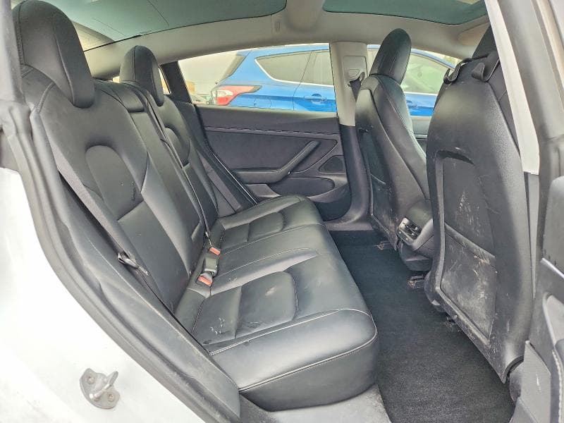 2020 TESLA MODEL 3 10