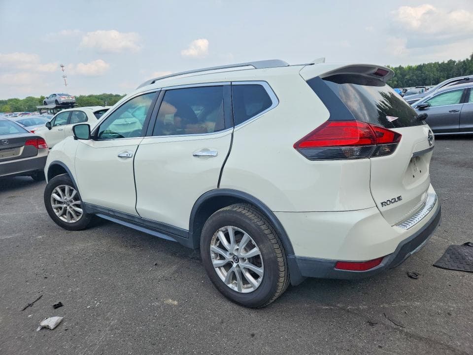 2017 NISSAN ROGUE SV 2