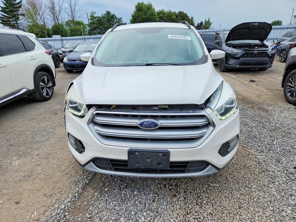 2017 FORD ESCAPE SE 5