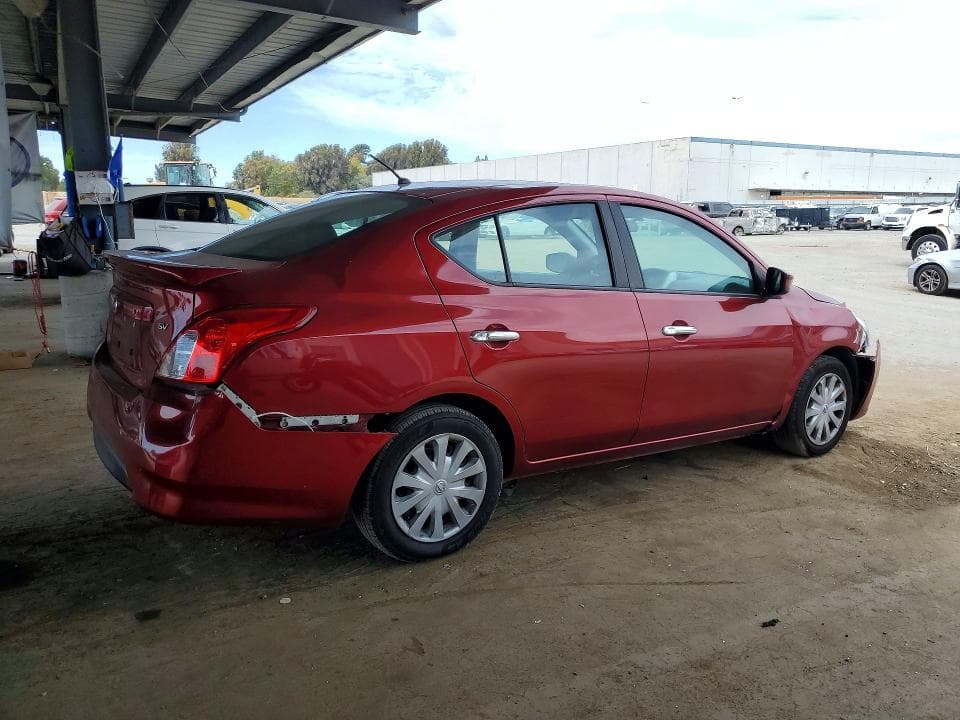 2018 NISSAN VERSA SV 3