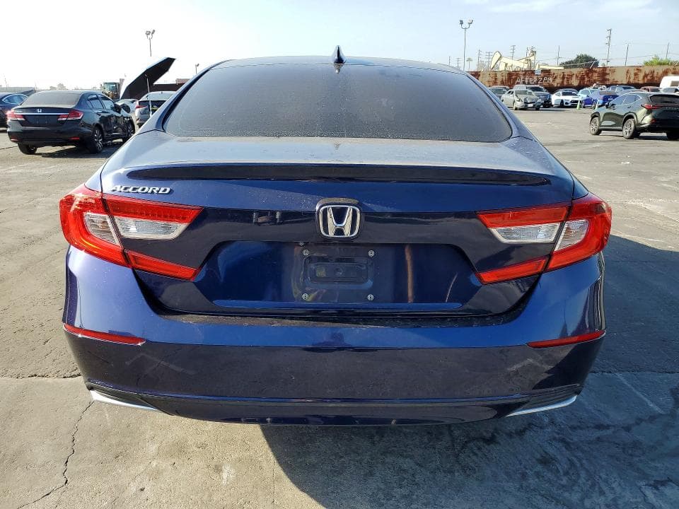 2018 HONDA ACCORD LX 6