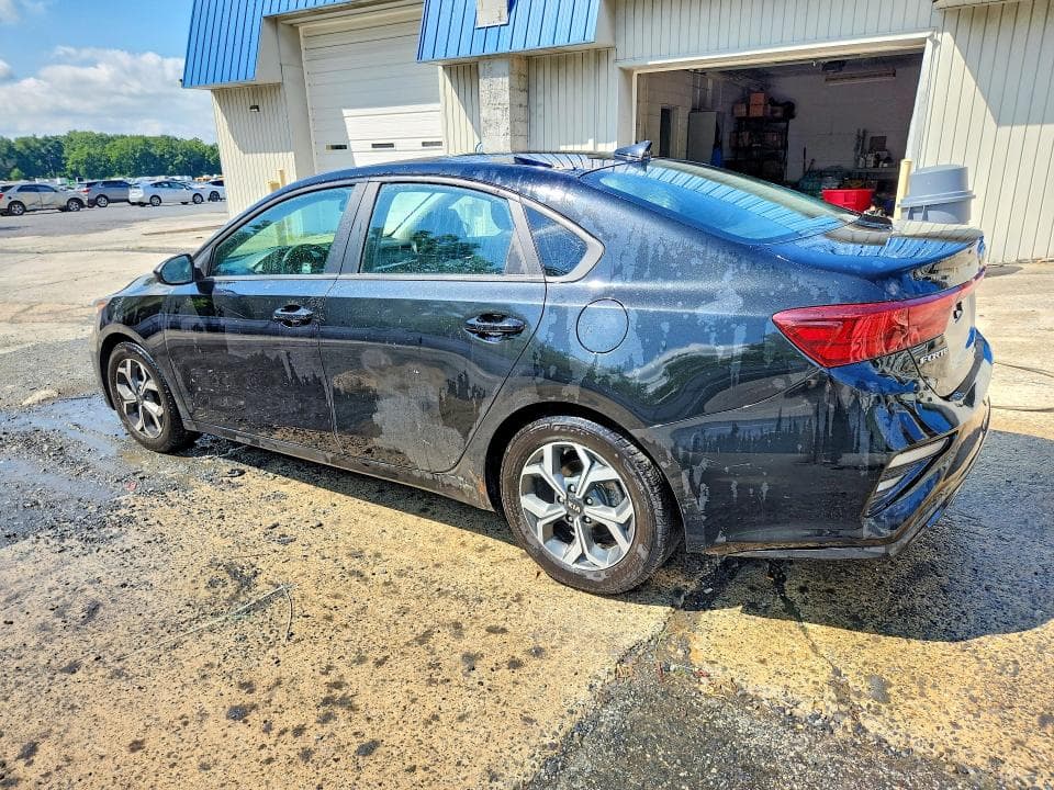 2021 KIA FORTE LXS 2
