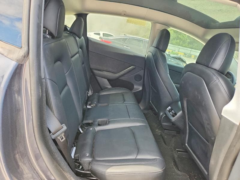 2023 TESLA MODEL Y 11
