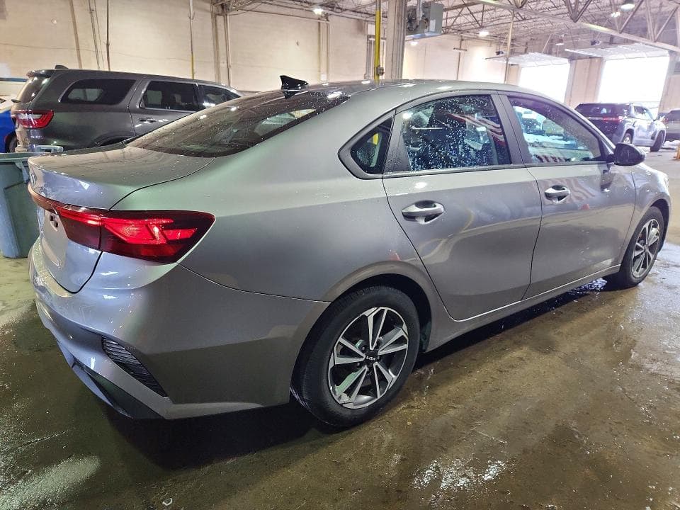 2024 KIA FORTE LXS 3
