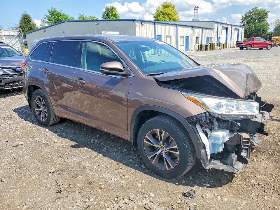 2018 TOYOTA HIGHLANDER LE 4