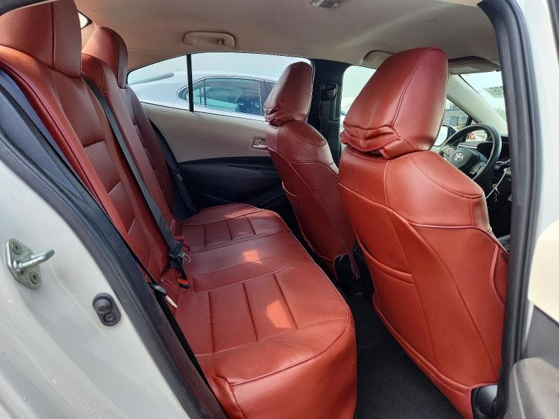 2020 TOYOTA COROLLA L 10