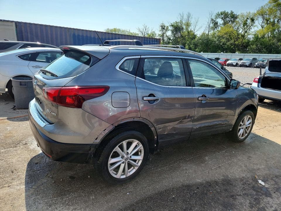 2018 NISSAN ROGUE SPORT SV 3