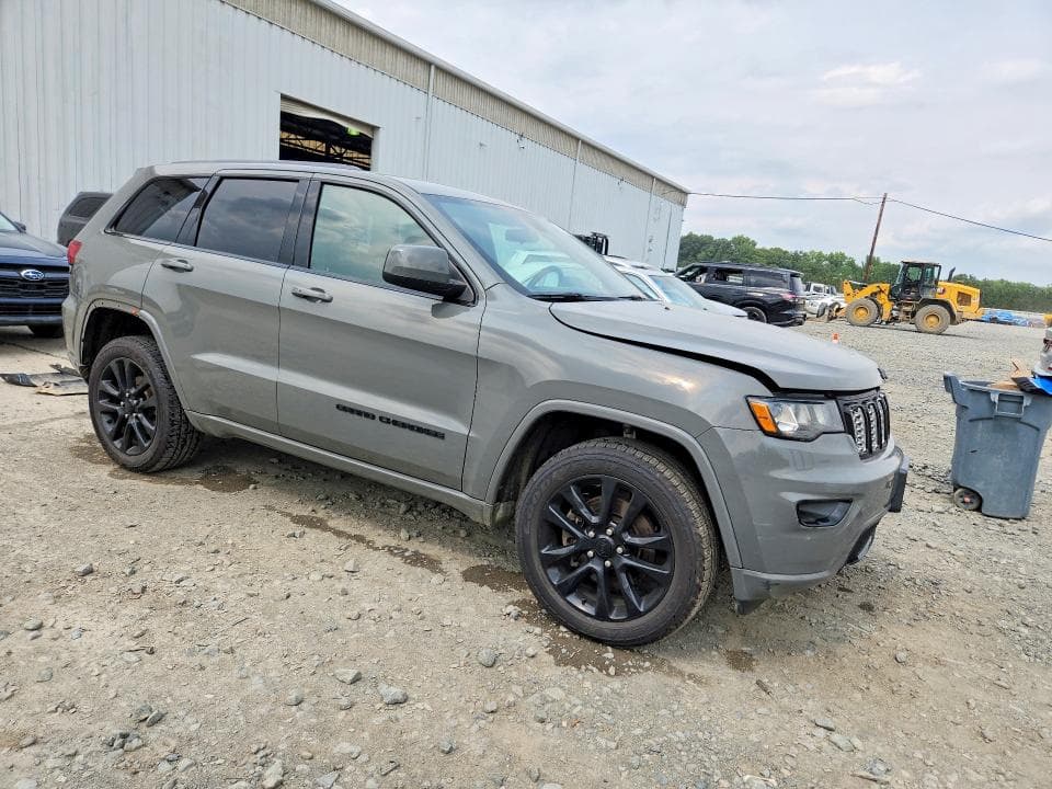 2021 JEEP GRAND CHEROKEE LAREDO 4