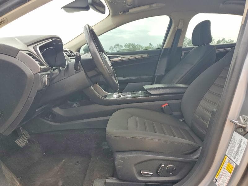 2020 FORD FUSION SE 7
