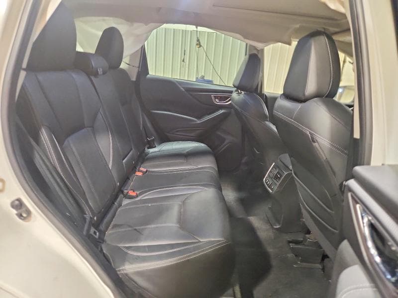 2023 SUBARU FORESTER TOURING 11