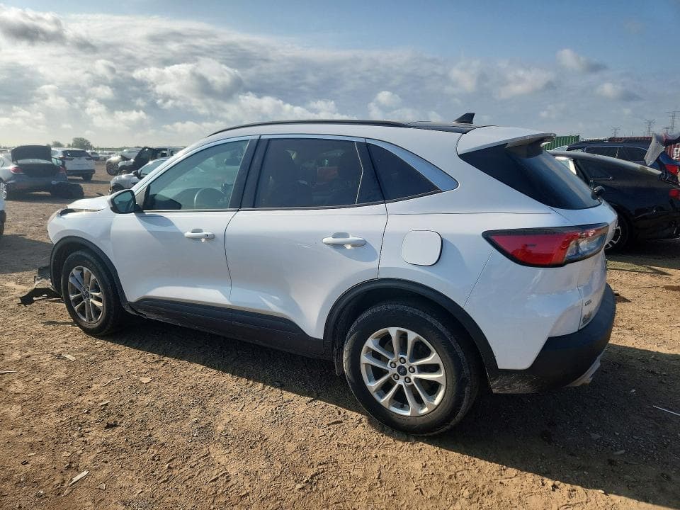 2020 FORD ESCAPE SE 2