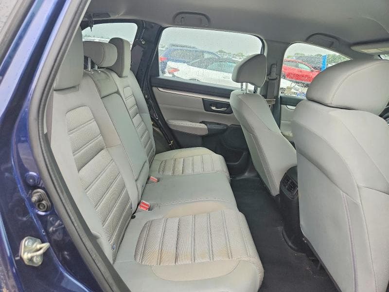 2018 HONDA CR-V LX 11