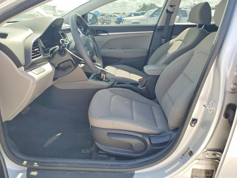 2019 HYUNDAI ELANTRA SE 7