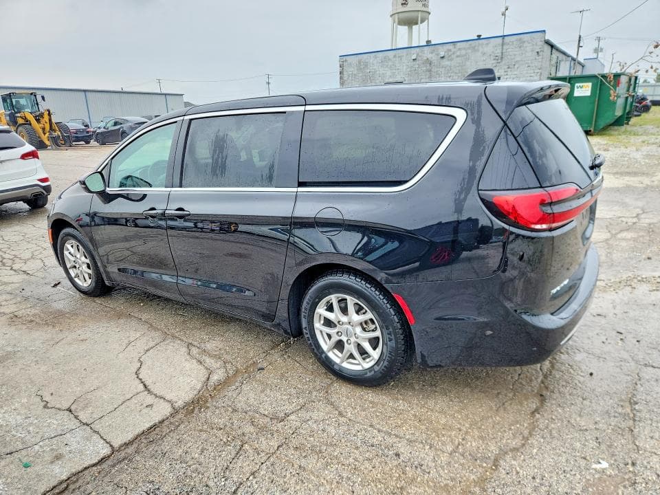 2024 CHRYSLER PACIFICA TOURING L 2