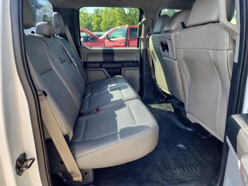 2017 FORD F150 SUPERCREW 10