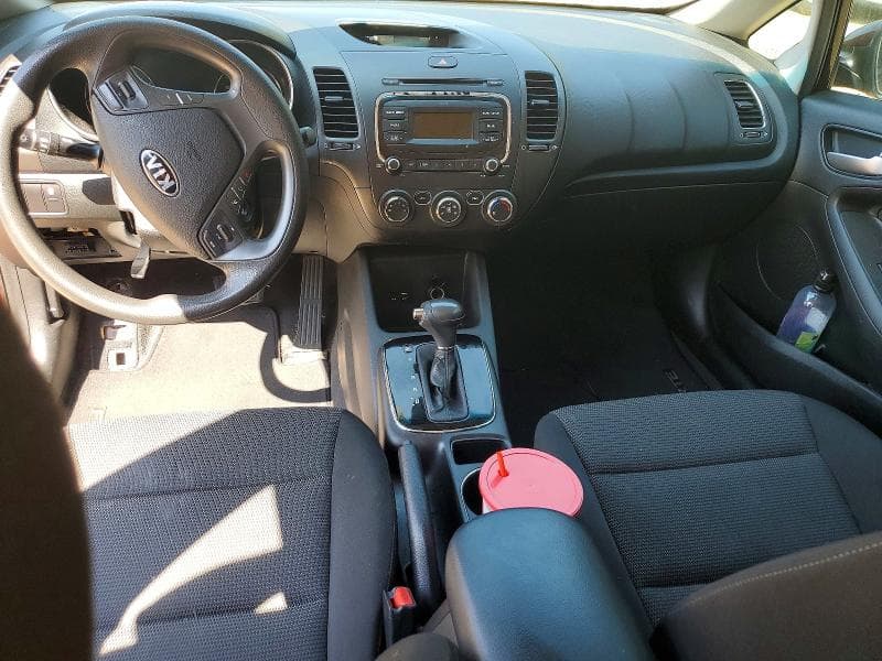 2017 KIA FORTE LX 8